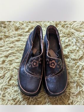 Spring Step Black Floral Embroidered Slip-Ons